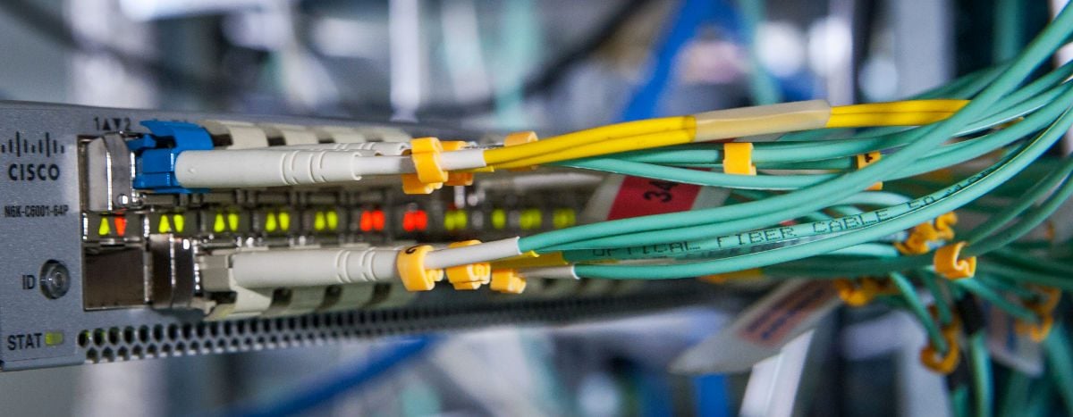 What Are the Differences Between Duplex Fiber and Simplex Fiber?